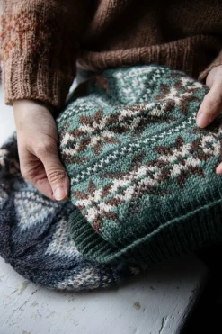 Echoes: 24 Modern Knits Inspired by Iconic Women