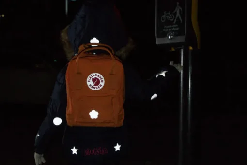 Heijastavat tarrat tekstiileihin