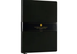 Muistikirja 14,8 x 21 cm/96 lehteä viivallinen pehmeät mustat kannet, Victorias Journals Flexy