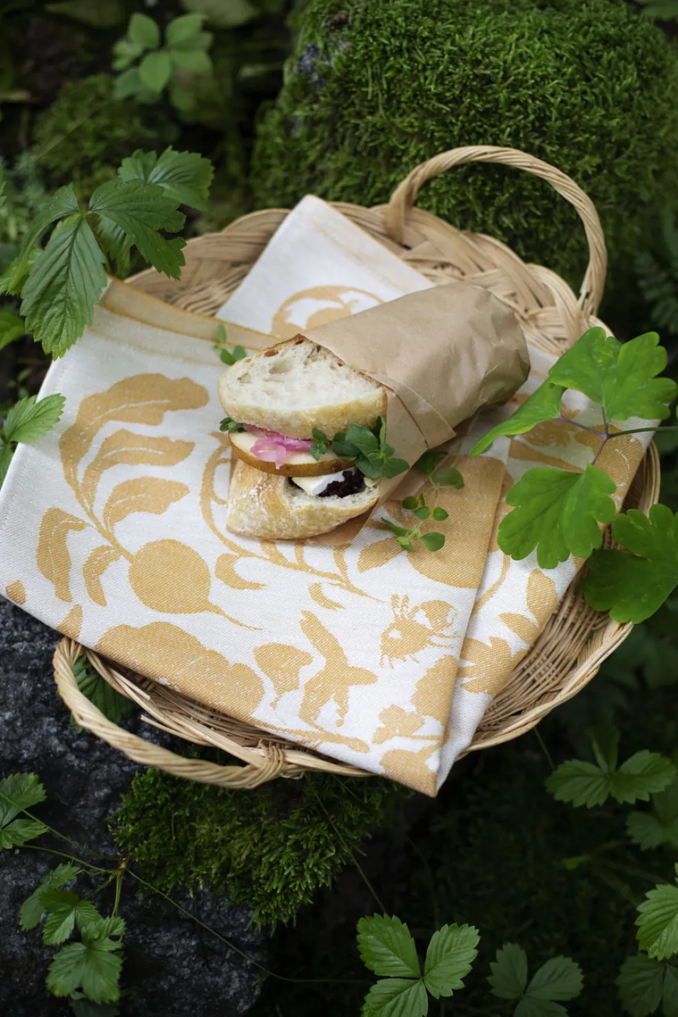 Pyyhe Lapuan Kankurit Puutarha 46x46cm, valko-lakka