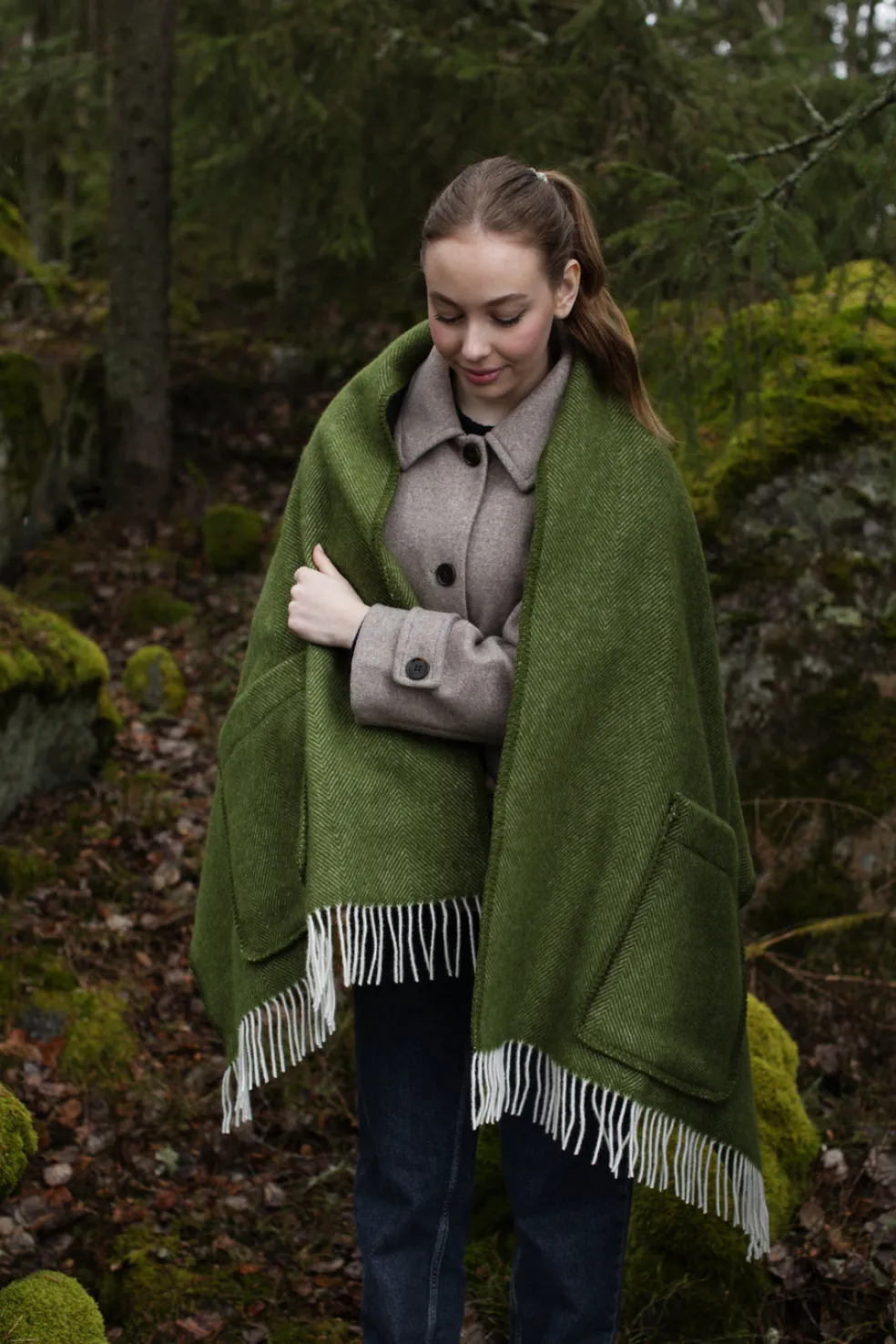 Taskuhuivi Lapuan Kankurit Arvo valko-oliivi